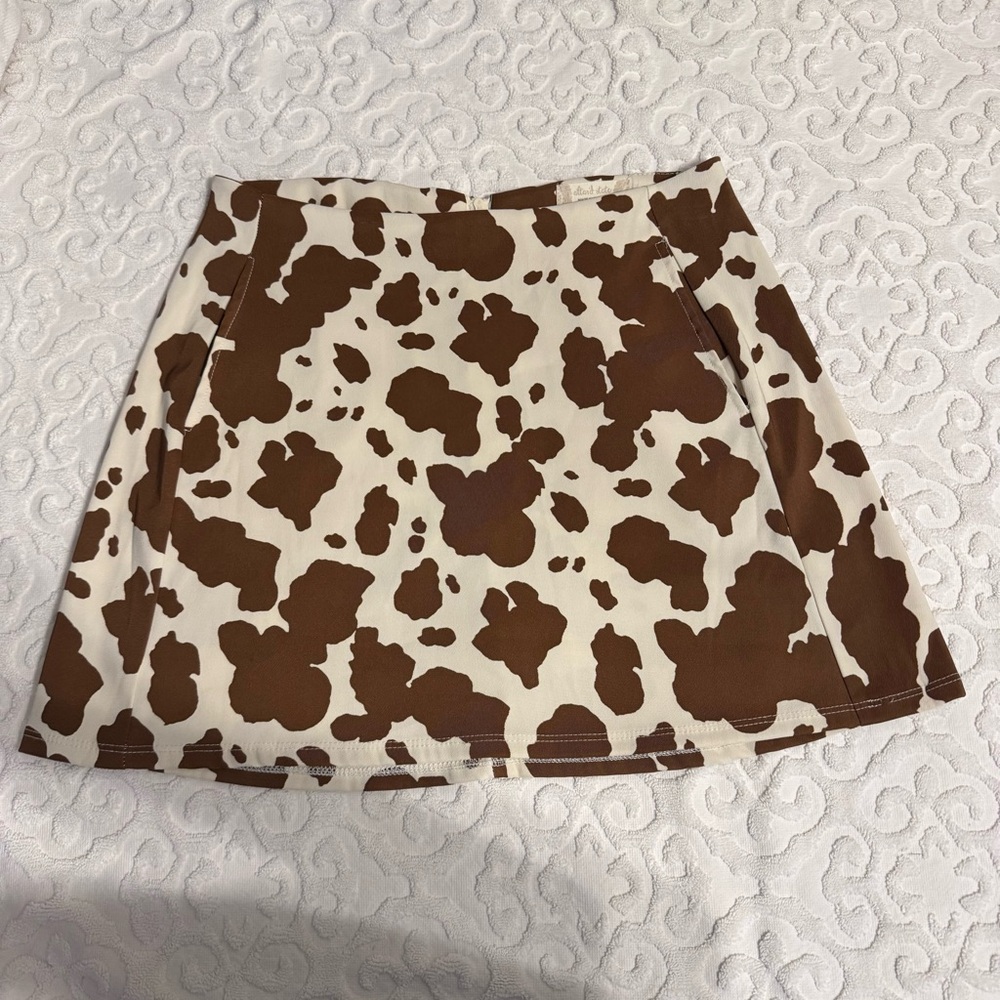 Altar'd State White & Brown Cow Print mini Skirt M